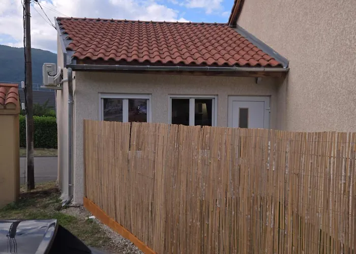 Le Carrefour Des Vallées Appartement Tarascon-sur-Ariège